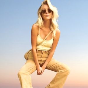 Levi’s 725 hi-rise boot cut corduroy (27)